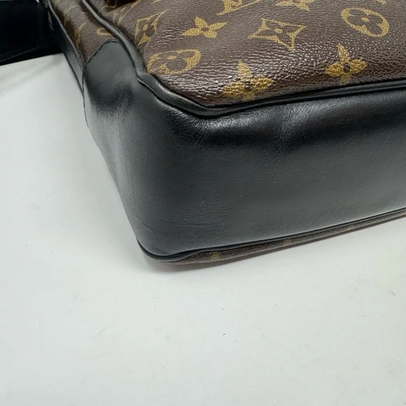 đź’ŻAuthentic LOUIS VUITTON Monogram Macassar Bass GM Messenger Bag - Picture 10 of 11